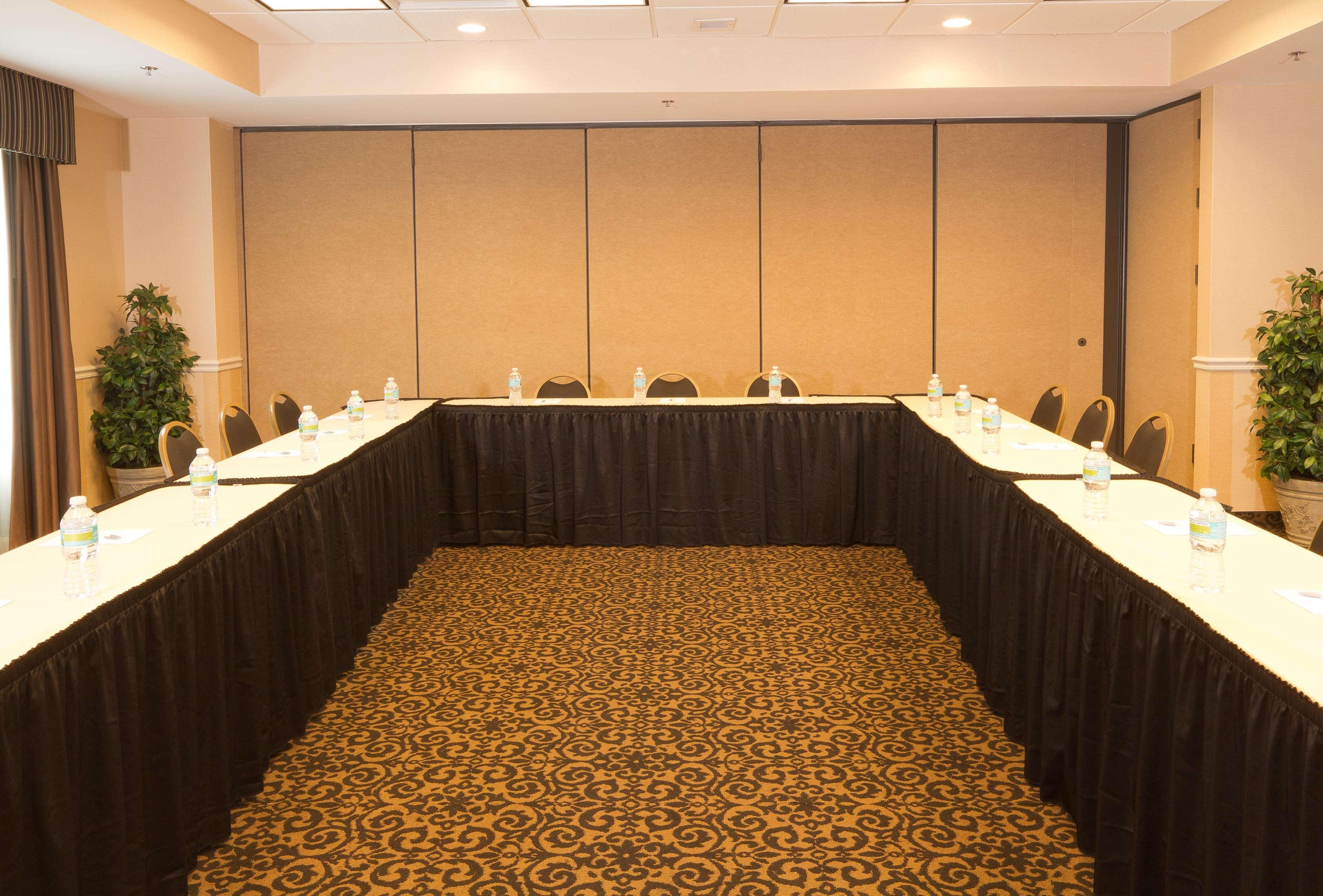 Hampton Inn & Suites Jacksonville-Airport Negocio foto